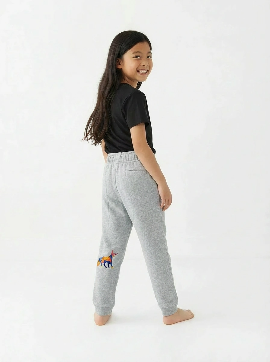 Pantalón Zorrito Mágico: Astucia, Color y Confort en Cada Paso