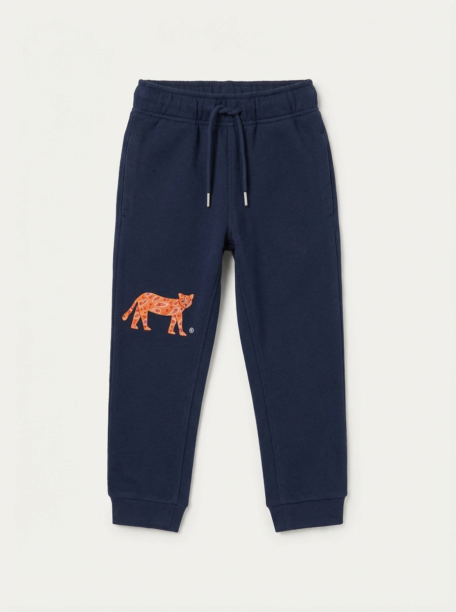 Pantalón Leopardo Mágico: Ferocidad Estilizada, Confort en Movimiento