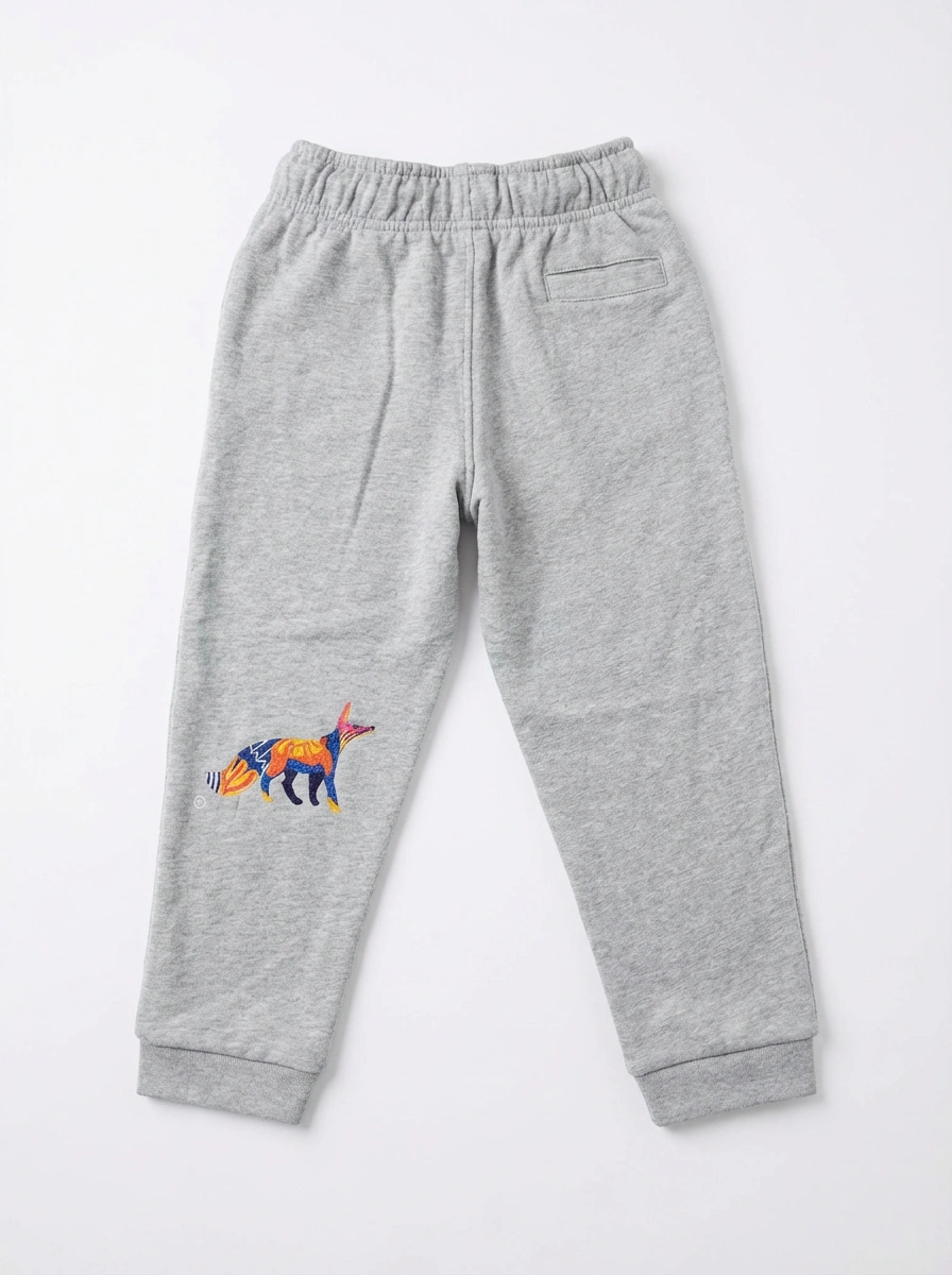 Pantalón Zorrito Mágico: Astucia, Color y Confort en Cada Paso