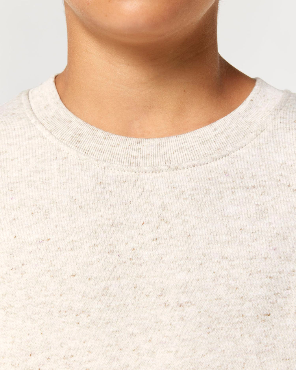Sudadera Ciervo Mágico: Donde la Naturaleza se Viste de Fantasía y Estilo